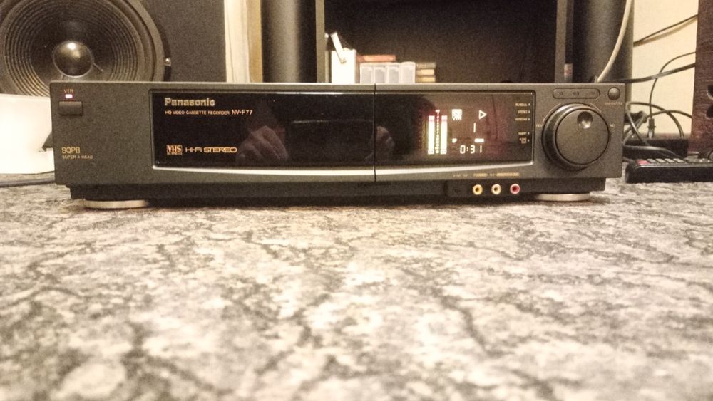 Magnetowid Panasonic NV F77EG