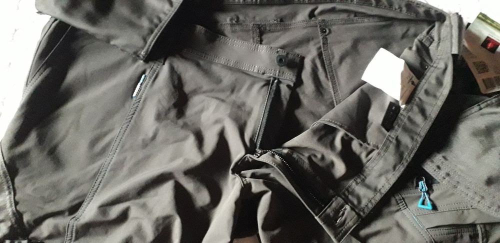 Krótkie spodnie Mascot Workwear strong  lightweight