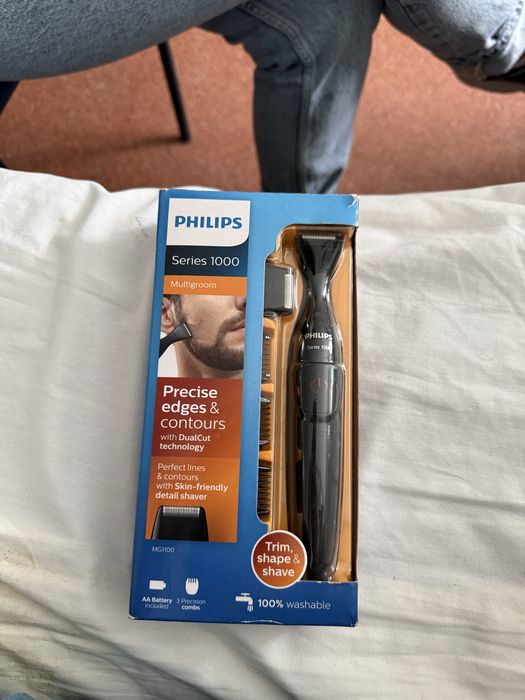 Тример фірмовий Philips.