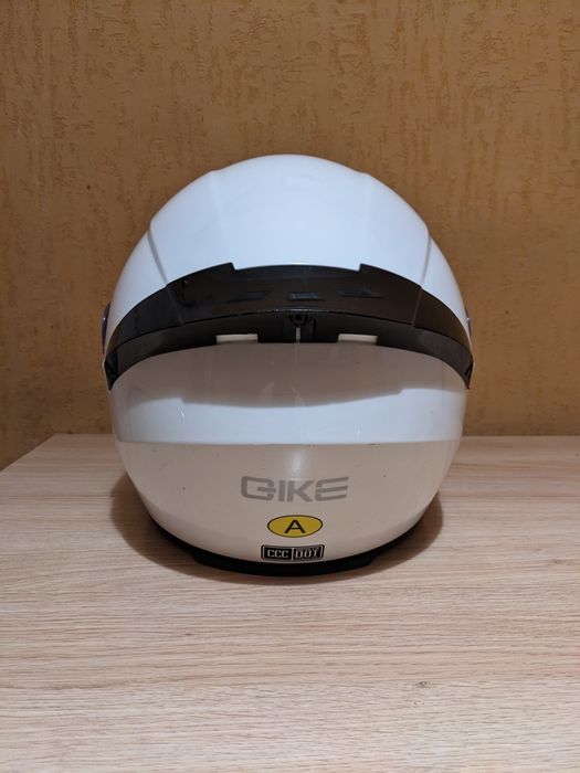 Мотошлем QIKE , розмір L