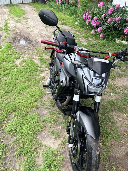 Lifan SR 220 4 v