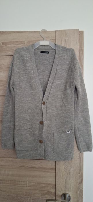 Sweterek elegancki rozmiar 134