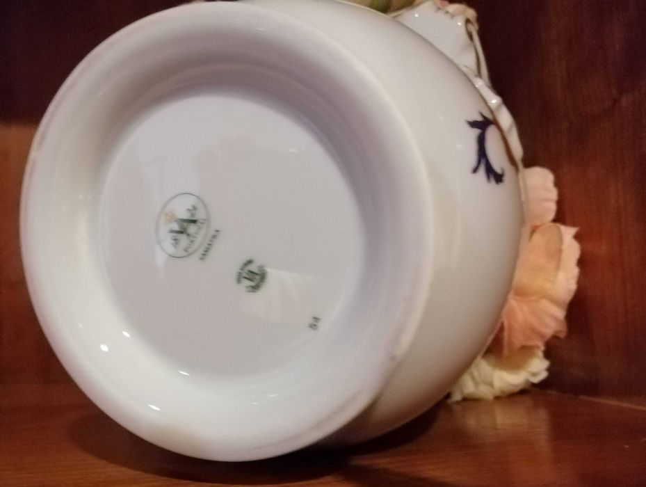 Cachepot porcelana Vista Alegre - Decoração Samatra