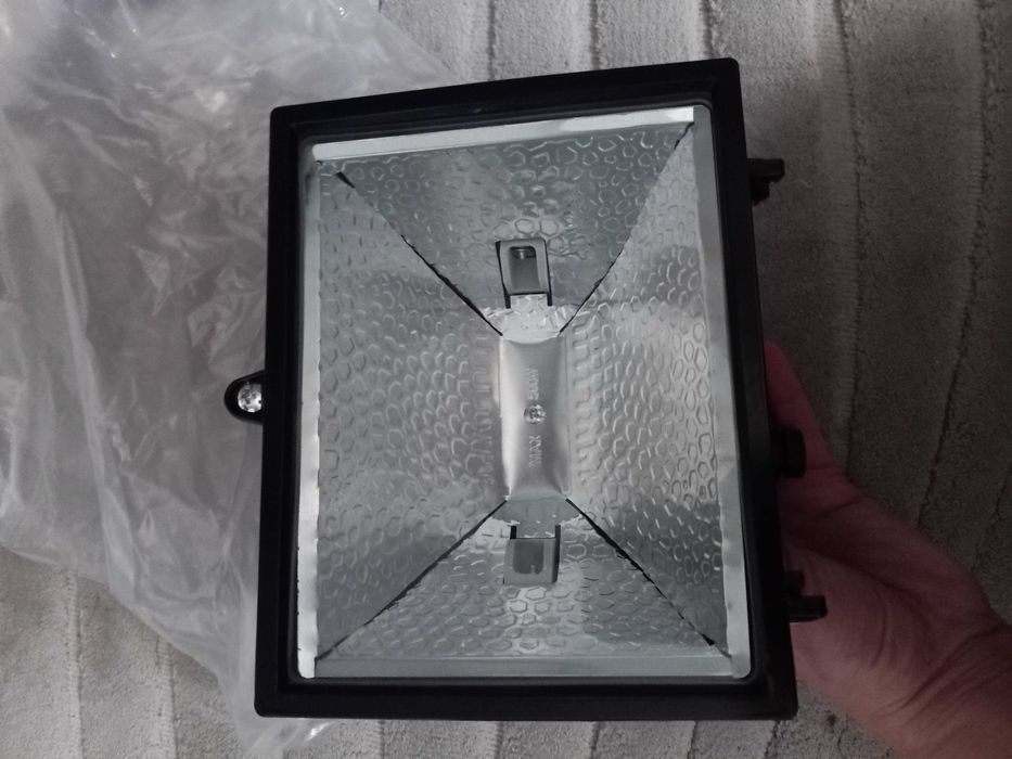 lampa halogen naświetlacz 500W IP44