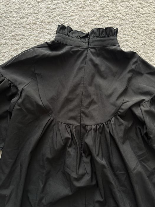 Sukienka czarna oversize