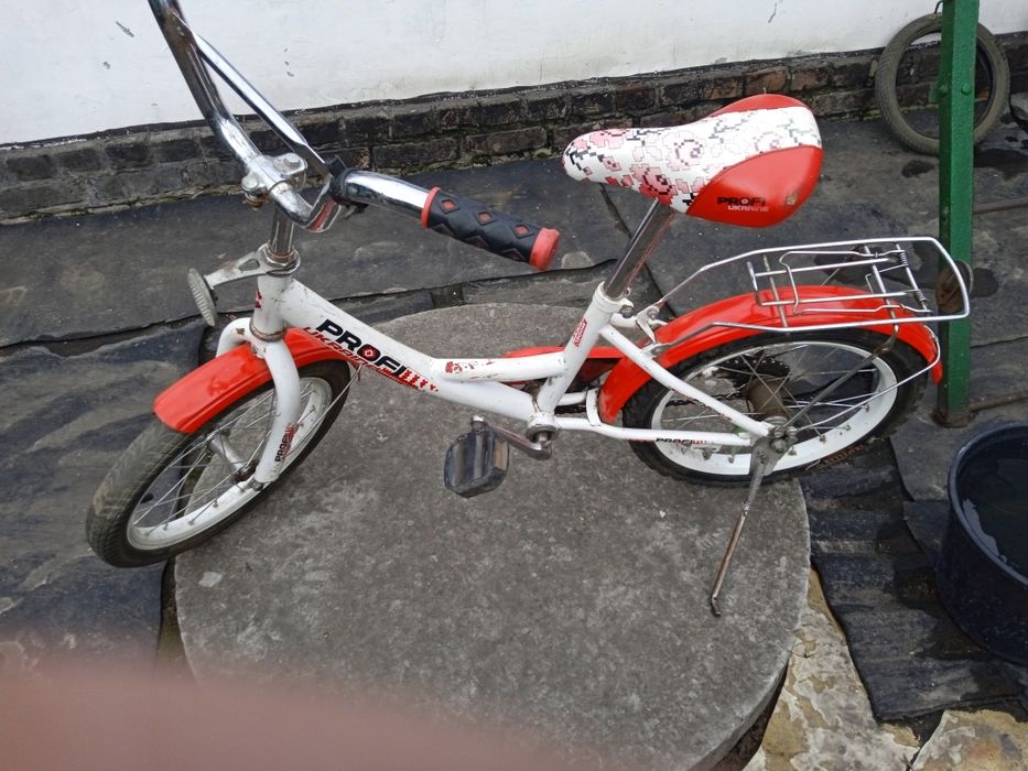 Продам дитячий велосипед.