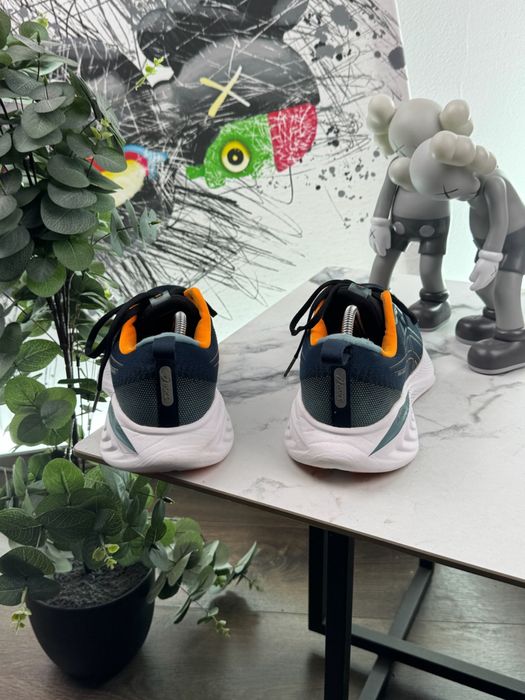 Кросівки Asics Gel Cumulus 44.5 розмір Е7794