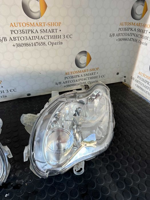 Фари передні комплект Smart Fortwo 450 рестайл оригінал гарний стан