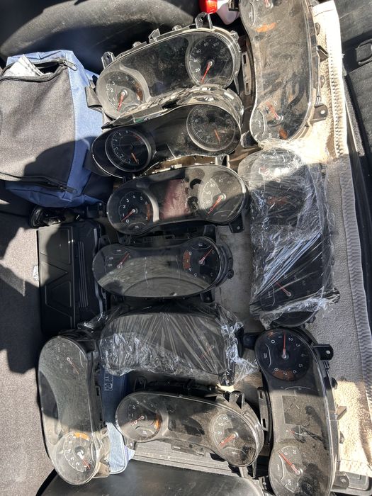 Jeep compass, cherokee панель приладів