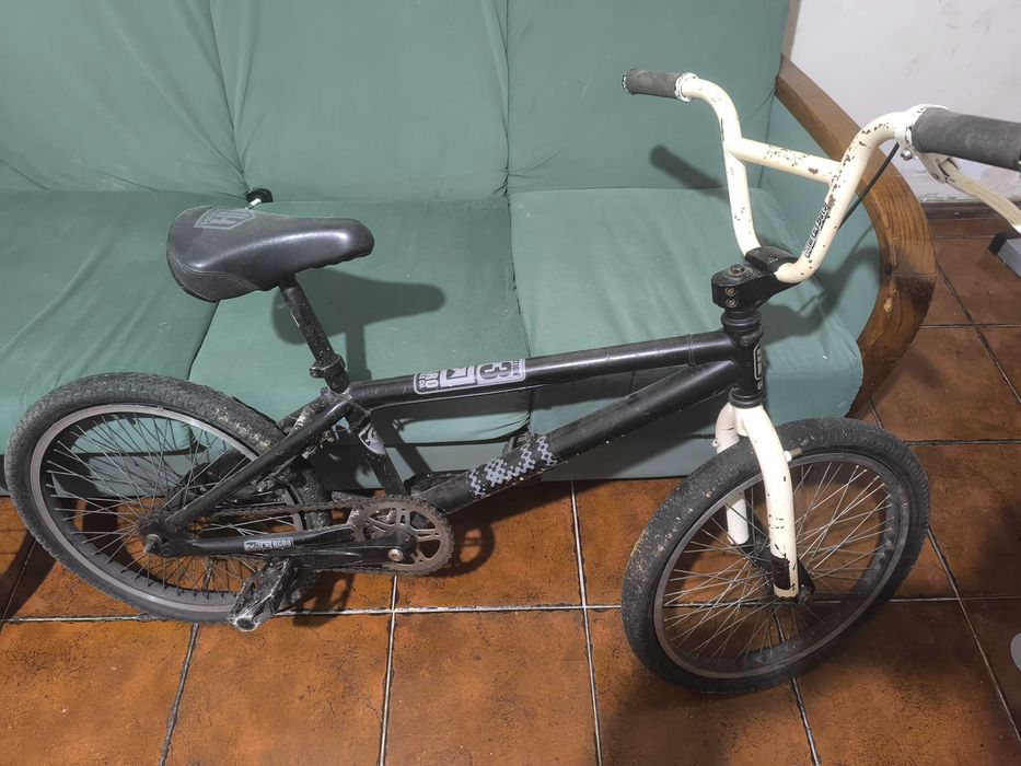 Bmx Haro F3 para venda