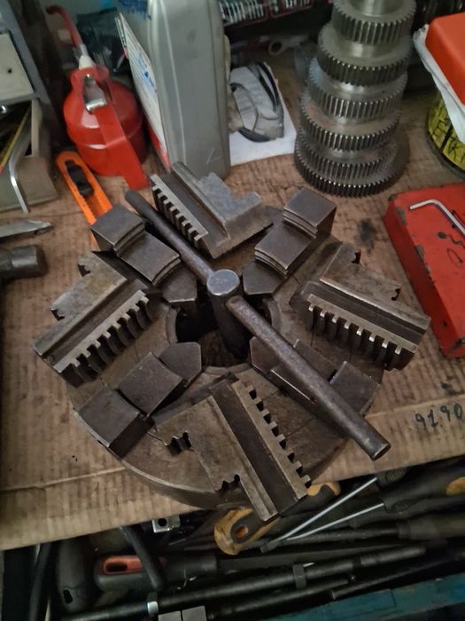 Máquinas de afiar fresas