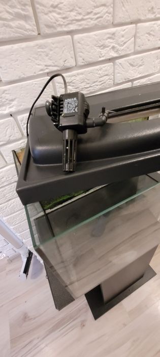 Sprzedam akwarium z szafką