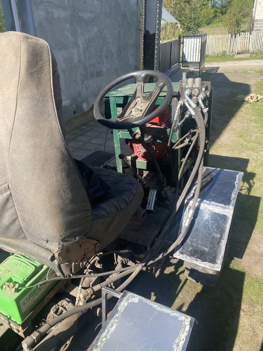 Продаю міні трактор 4Х4 обмін на іномарку до 100 тисяч