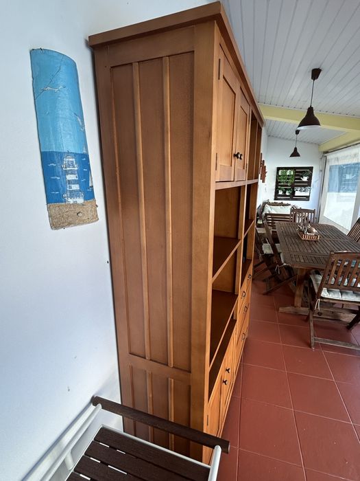Movel multiusos em faia