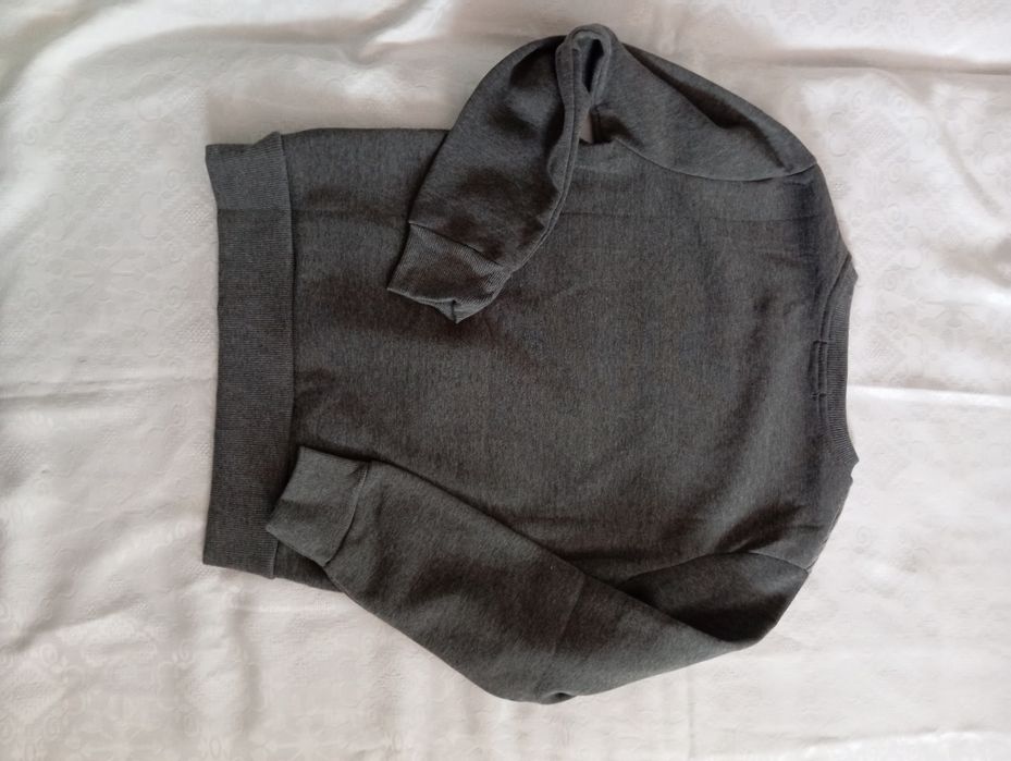 Bluza chłopięca 146-152 nowa