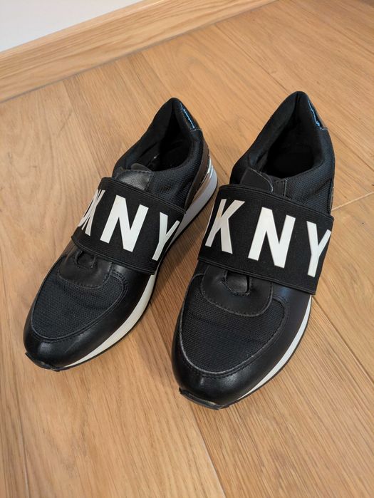 DKNY Sneakersy Marli Czarny roz. 37,5