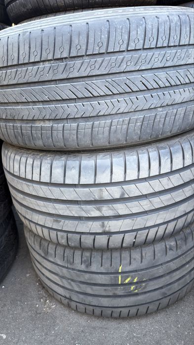 255/35/21 Michelin , Bridgestone