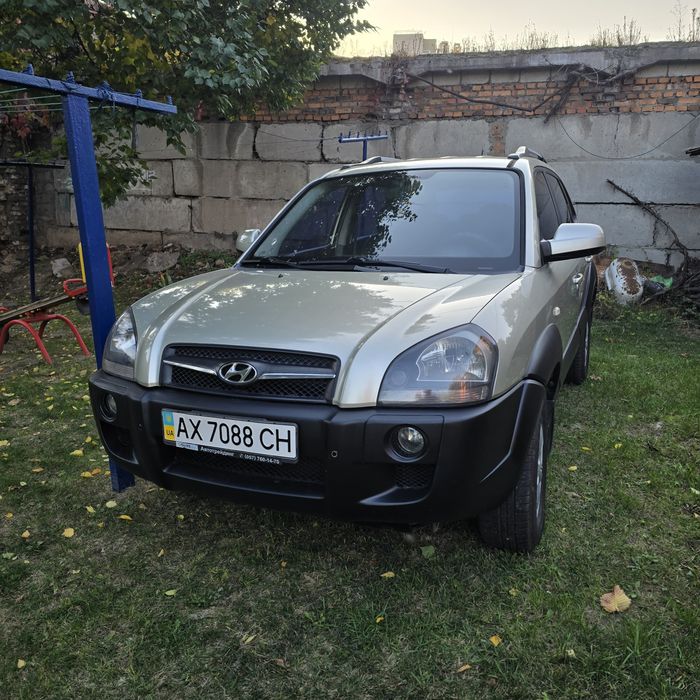 туксон продам 2,0