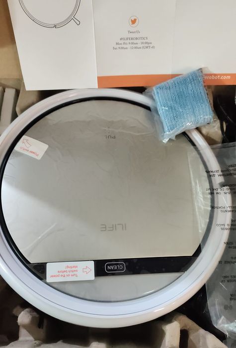 Robô aspirador com mopa ILIFE V5