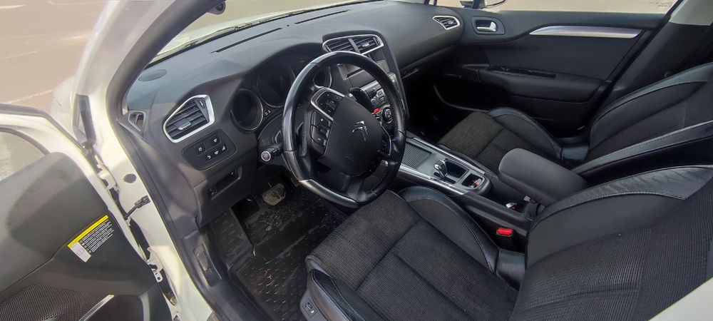 Citroen C4 II B7 Exclusive 1,6 hdi на роботі 2012р.