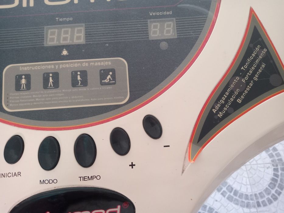 Vendo plataforma vibratória QUIRUMED