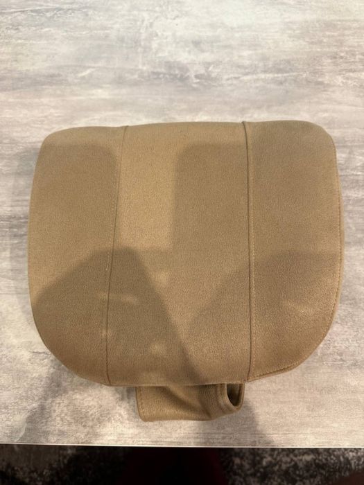 Автоподушки на підголівник (+ накидки на сидіння)