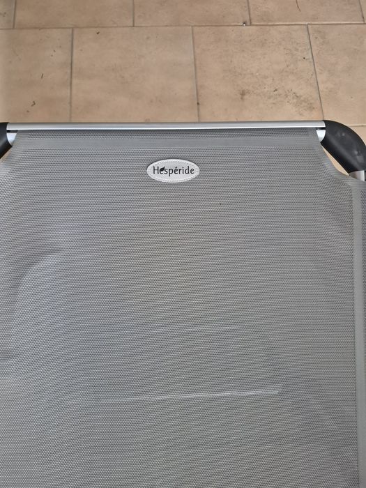 Espreguiçadeira Hesperide com toldo