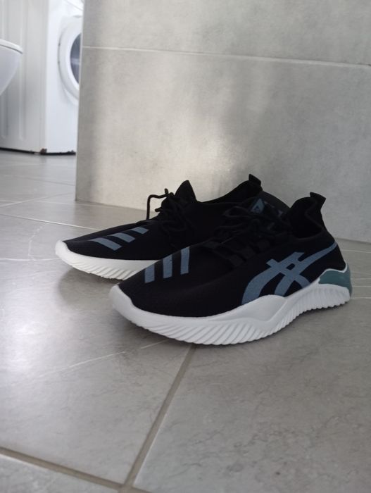 Продам красовки чоловічі