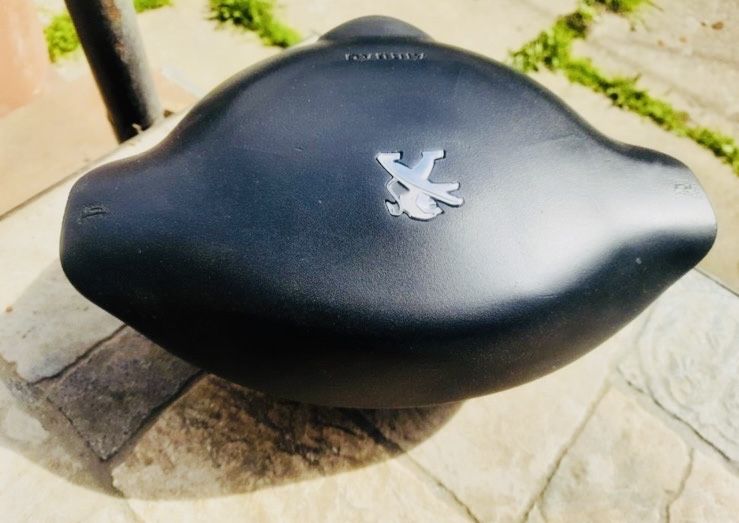 заглушка airbag peugeot partner expert вантажівок