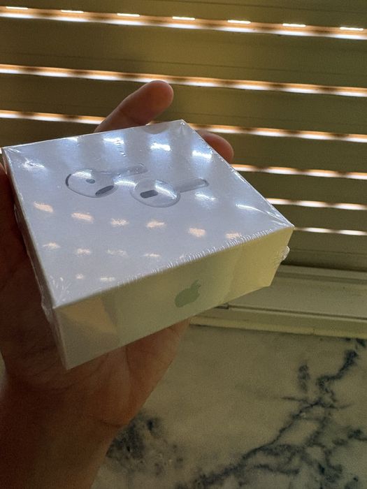 Airpods 4 Cancelamento ruído