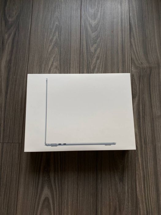 Macbook Air 2026 15 calowy 512/24gb (błękit nieba) m4