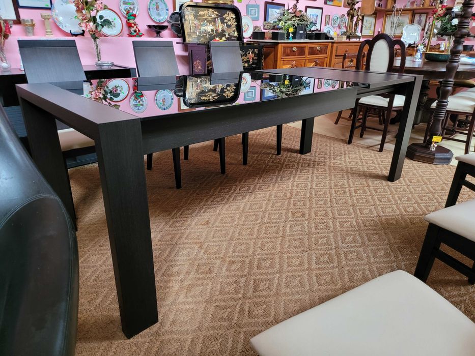 Excelente mesa de sala - Extensível - Marca Antarte - óptimo