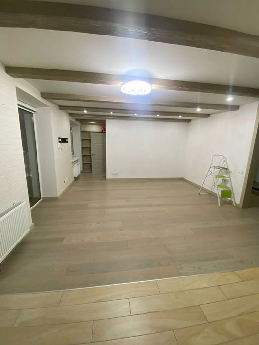 Продаж квартири 1+1, 85 м², МЖК Інтернаціоналіст, буд. 34 9поверх/9 DS