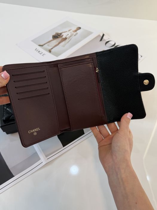 Гаманець від Chanel