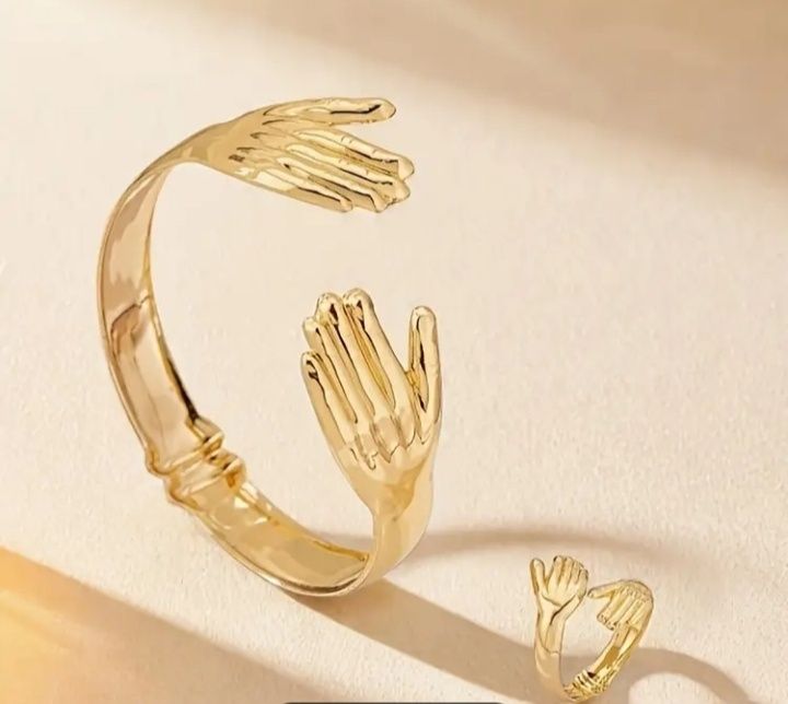 Набір біжутерії "обнімашки"