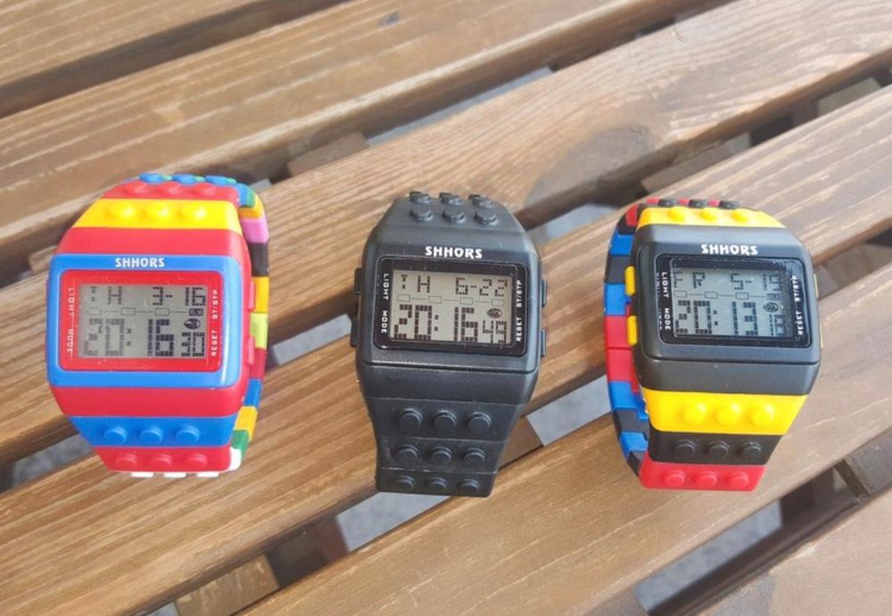 Relógio Lego Bastante Moderno Muito Barato - Novo