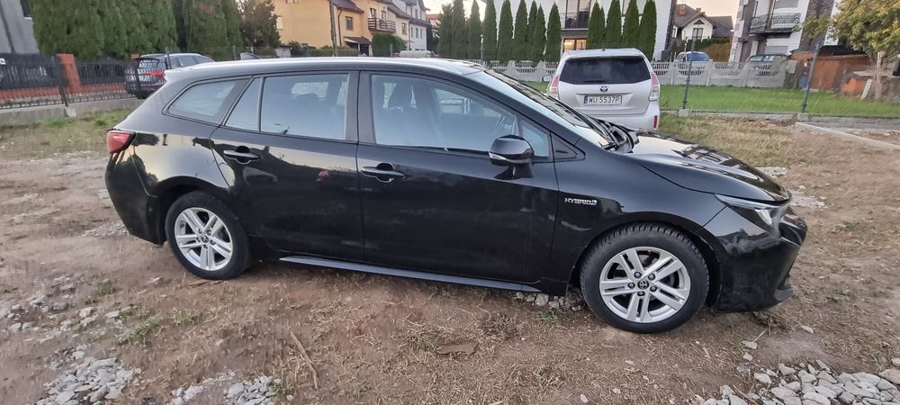 Wynajem aut samochodów dostepne od reki Hybryd +gaz