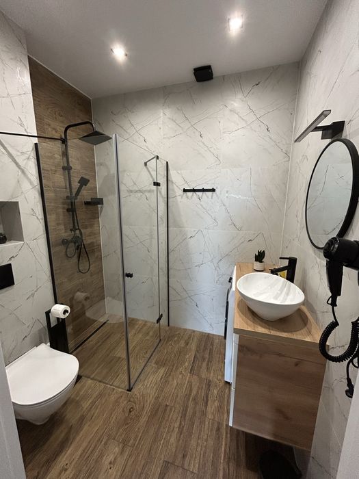 Pod Brzozami domki całoroczne Balia jacuzzi noclegi Ostrowiec Bałtów