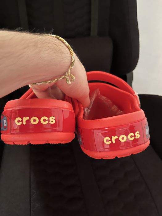 crocs lightning mcqueen