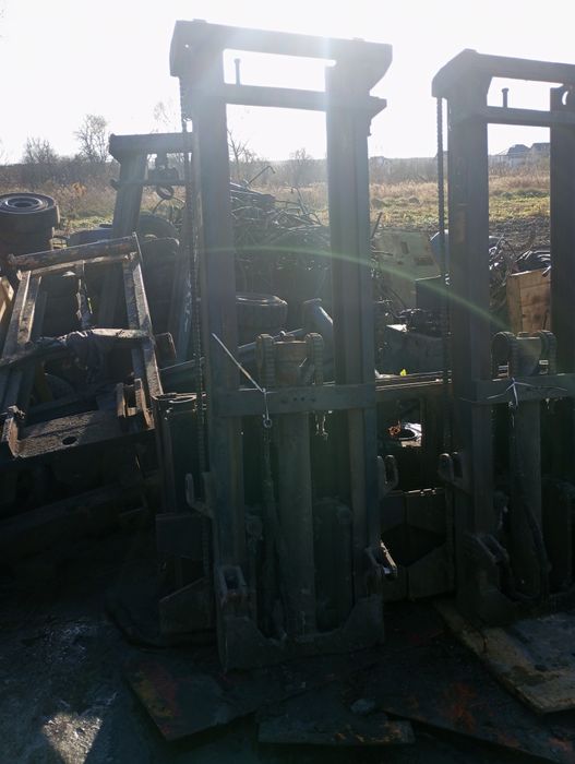 Підйомник стріла мачта