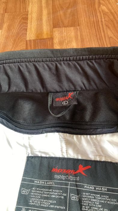 Мото куртка хороша якість