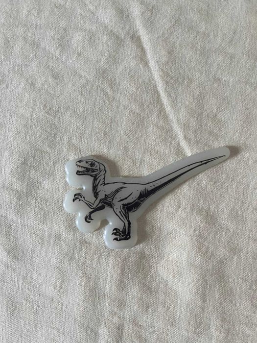 5 dinossauros fosforescentes para parede ou teto