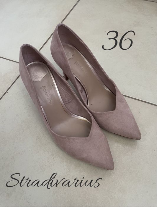 Stradivarius 36 czółenka zamszowe na obcasie pudrowy róż