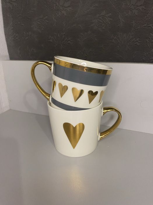 Крутезні чашки з сердечками НОВІ