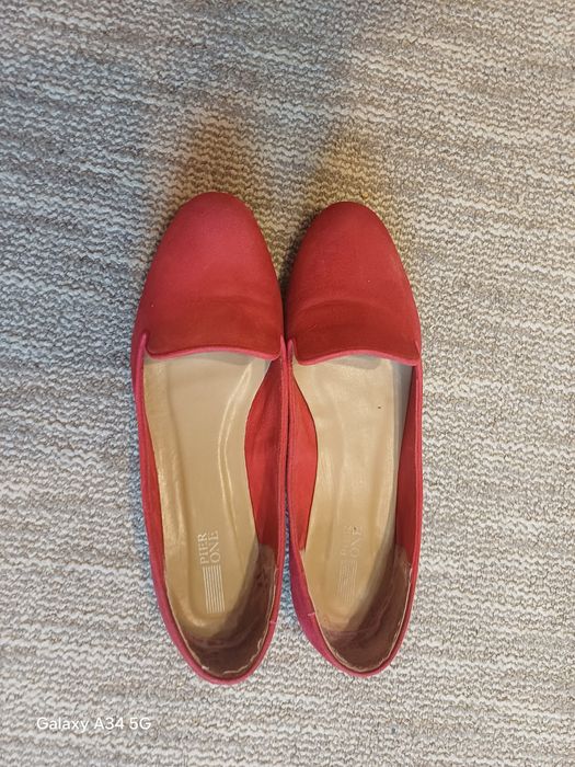 Продам червоні лофери 41 р 27 см