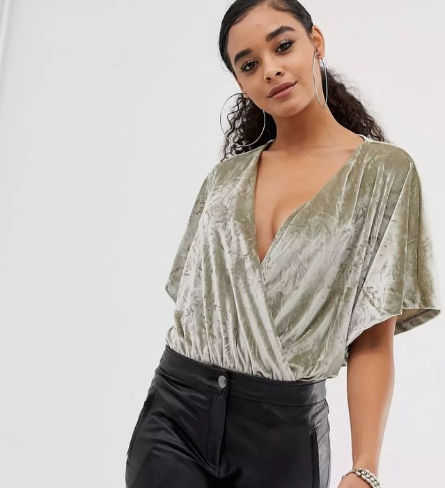 Жіноче боді / боді від Asos новий