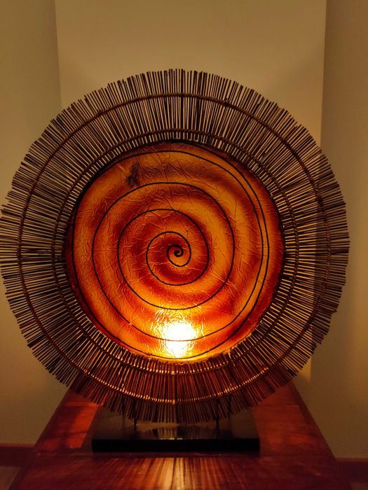 Candeeiro espiral, espiritualidade, iluminação, tribal, vintage, Bambu