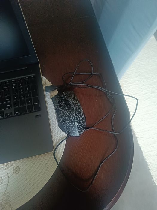 Mam na sprzedasz laptop marki Dell vostro