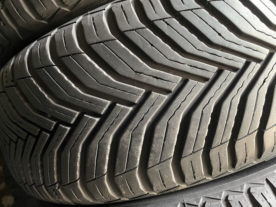 205/55 R17 Michelin CrossClimate 2 / 4шт./ як нові