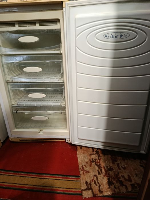 Продам морозільну камеру Днепр